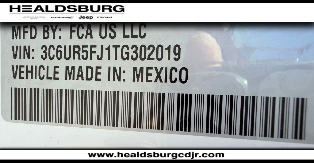 New 2026 Bright White Clear-Coat Exterior Paint RAM Laramie image 29
