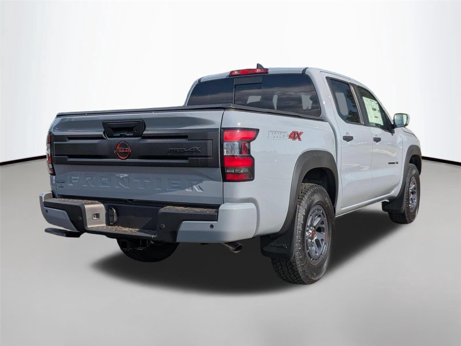 New 2027 Boulder Gray Pearl Nissan Crew Cab PRO-4X® image 5