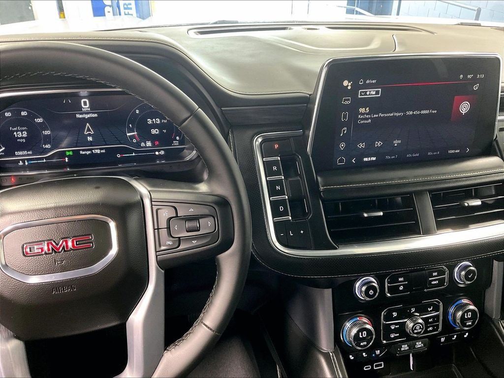 Used 2023 White GMC SLT image 19