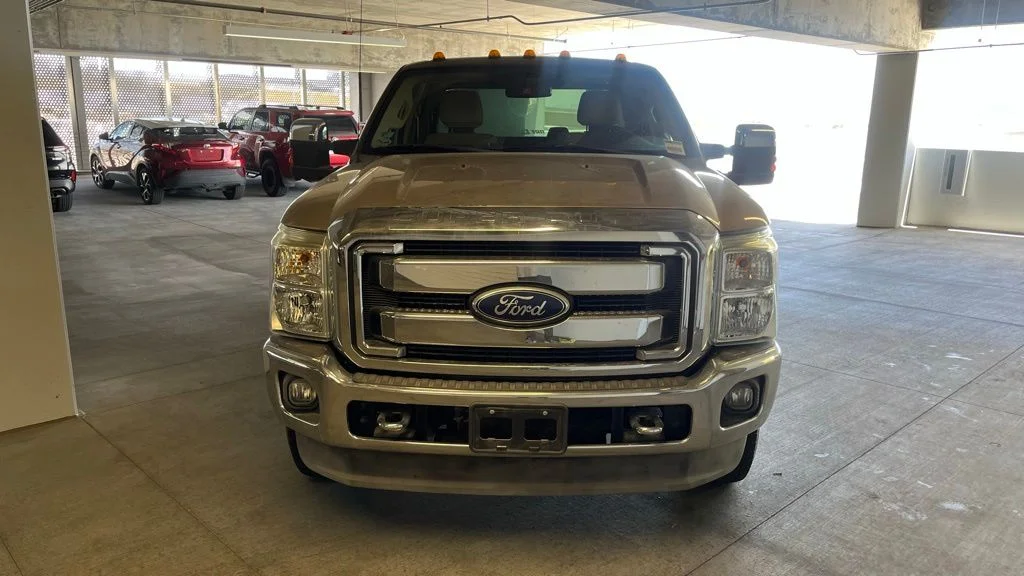Used 2011 Gold Ford XLT image 8