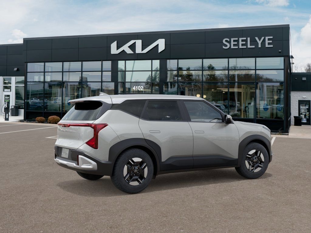 New 2027 Ivory Silver Kia LX image 6
