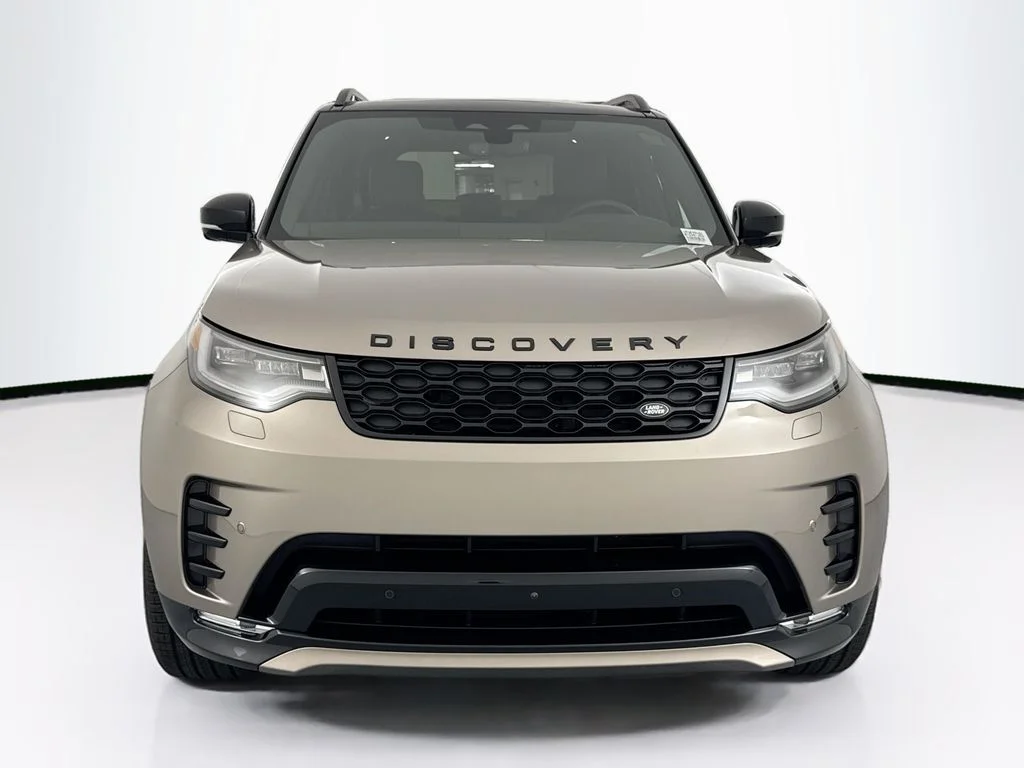 New 2026 Lantau Bronze Land Rover Dynamic SE image 2