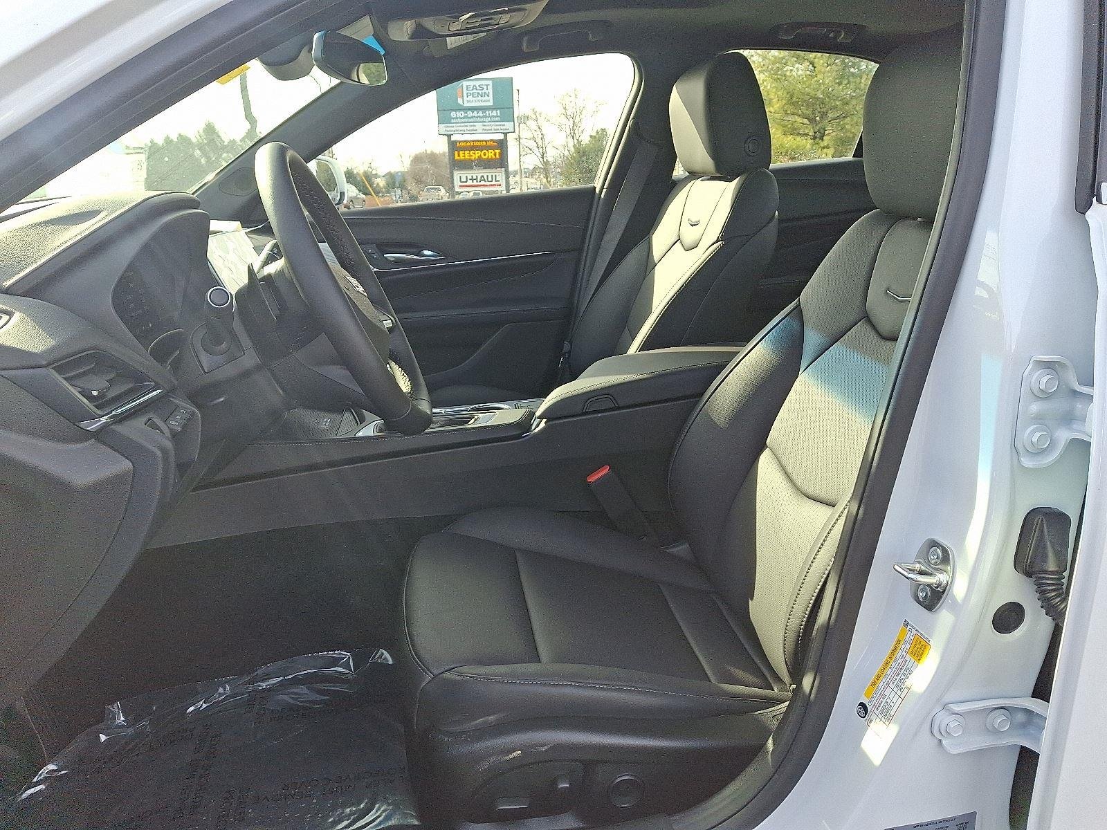 New 2025 Summit White Cadillac Premium Luxury image 7