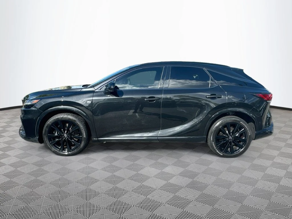 Used 2024 Black Lexus 500h F SPORT Performance image 9