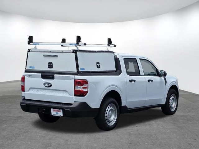 Used 2025 Oxford White Ford XL image 4