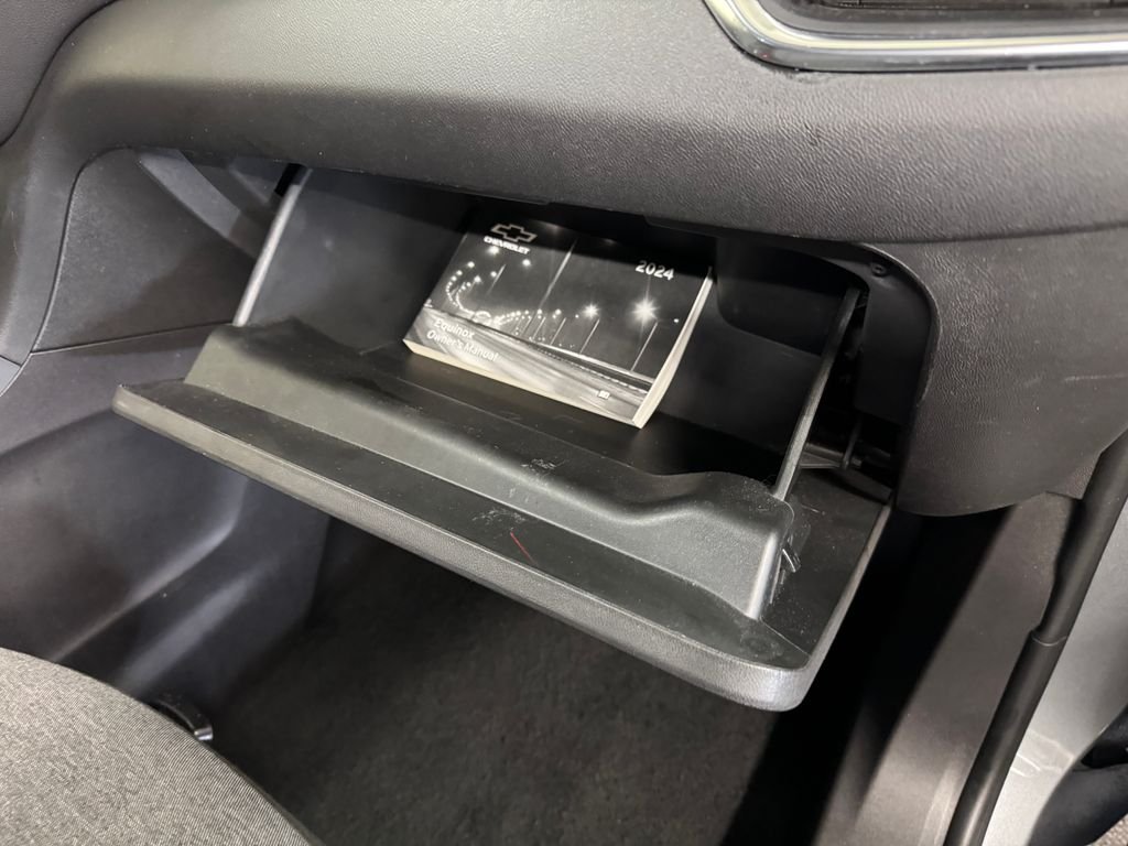 Used 2024 Gray Chevrolet LT image 27