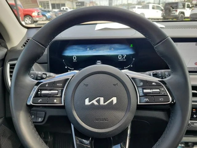 Used 2024 White Kia EX image 23