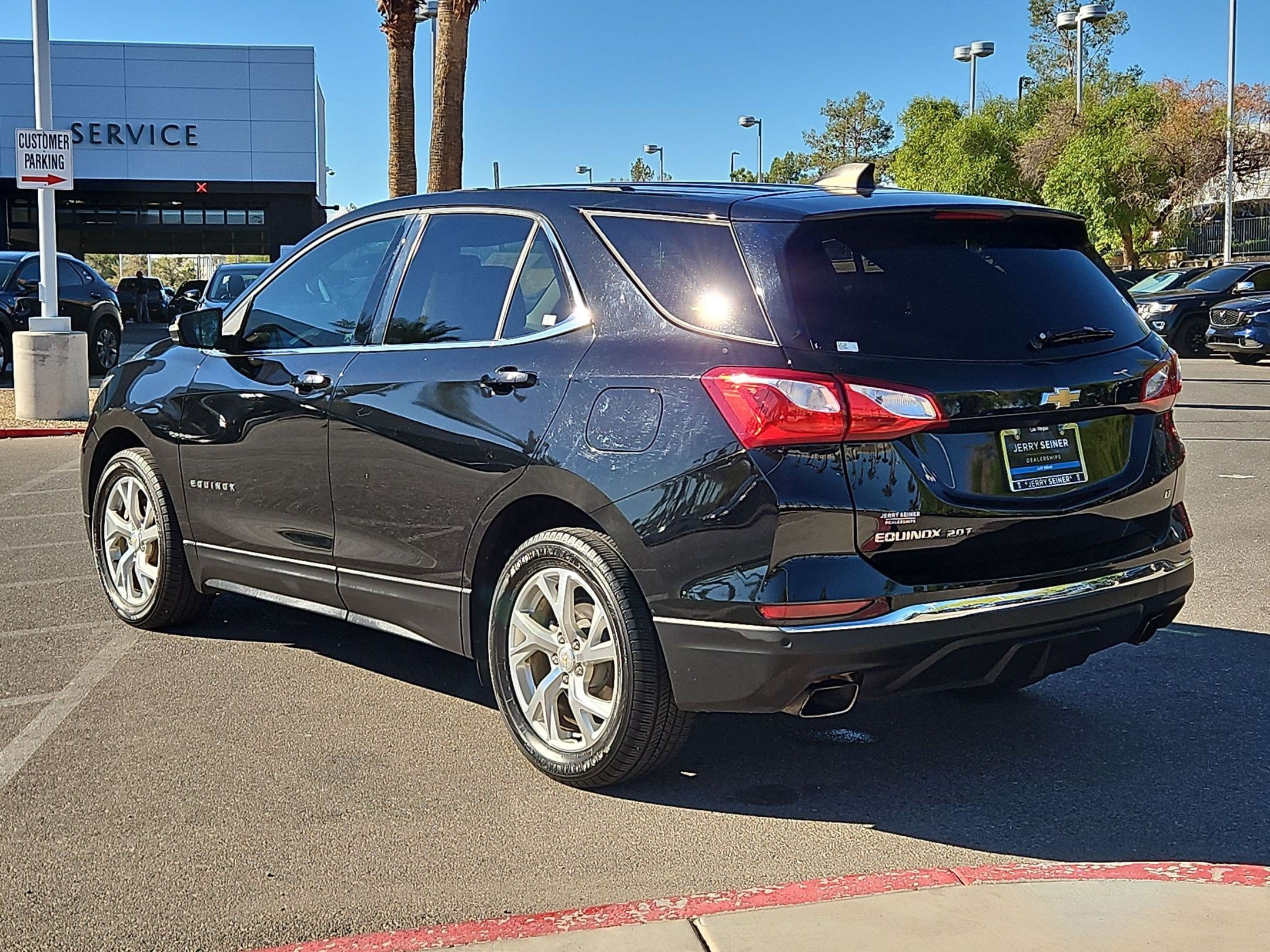 Certified Used 2018 MOSAIC BLACK METALLIC Chevrolet LT image 3