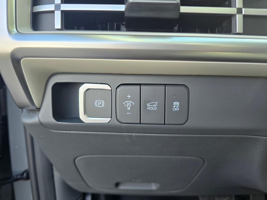 New 2026 Ecotronic Gray Hyundai SEL image 20