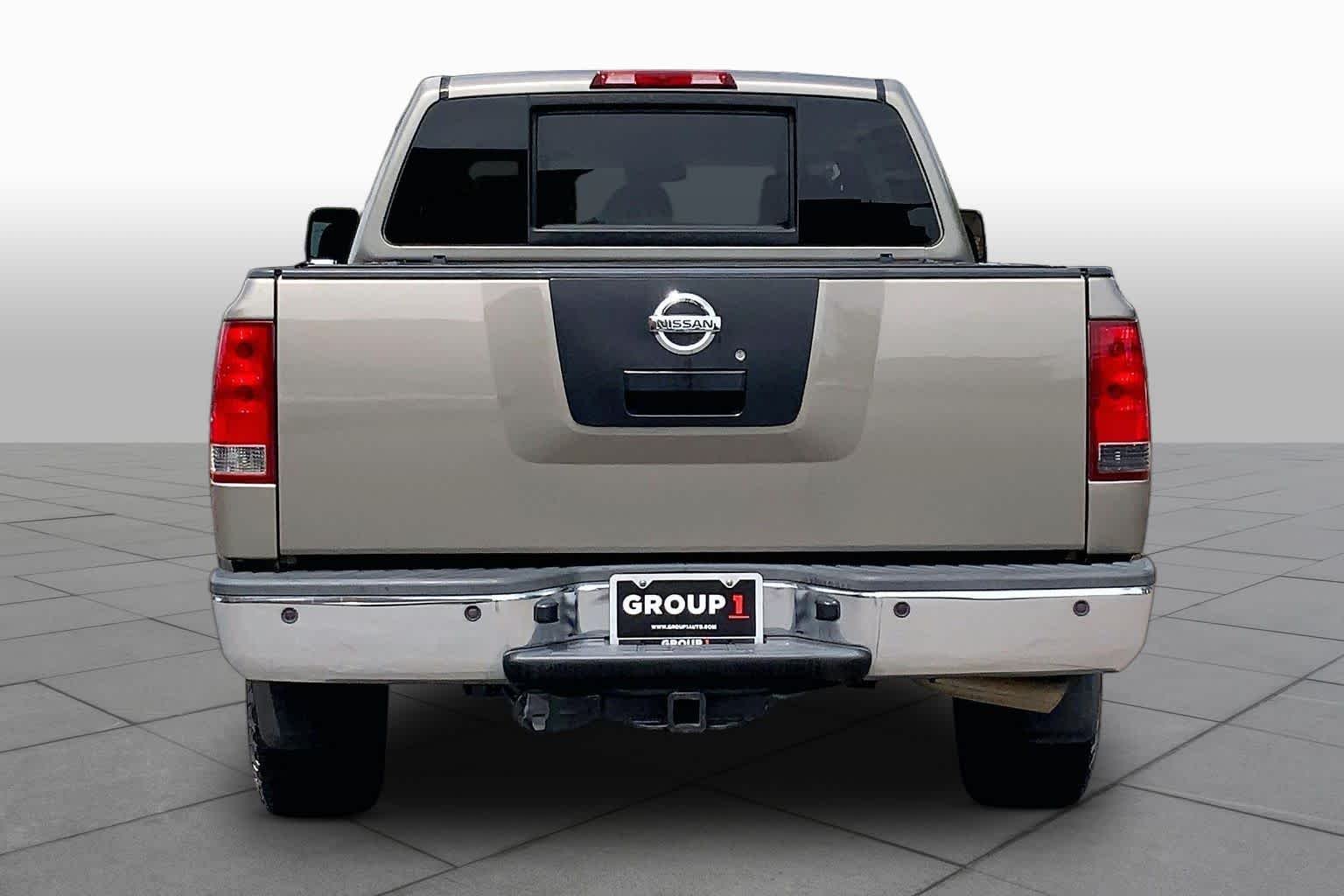 Used 2008 Desert Stone Metallic Nissan LE image 4