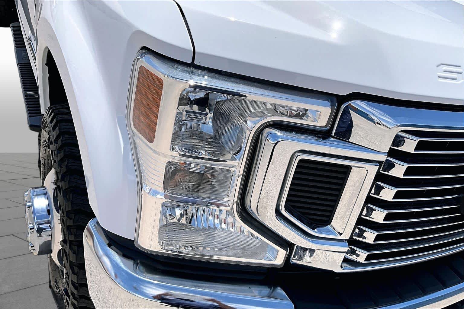 Certified Used 2020 Oxford White Ford XL image 26