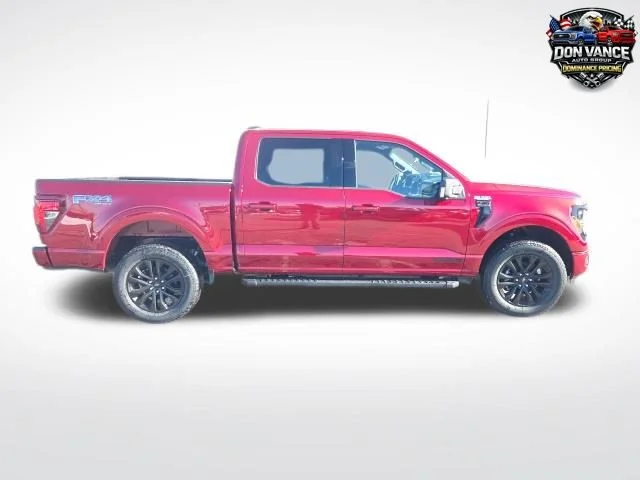 New 2026 Ruby Red Metallic Tinted Clearcoat Ford XLT image 4
