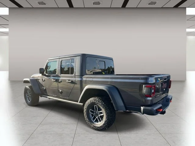 New 2025 Granite Crystal Metallic Clear-Coat Exterior Paint Jeep Mojave image 5