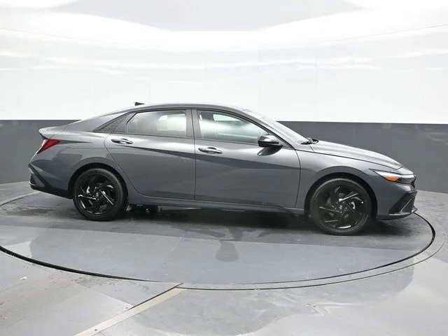 New 2026 Gray Hyundai SEL Sport image 8