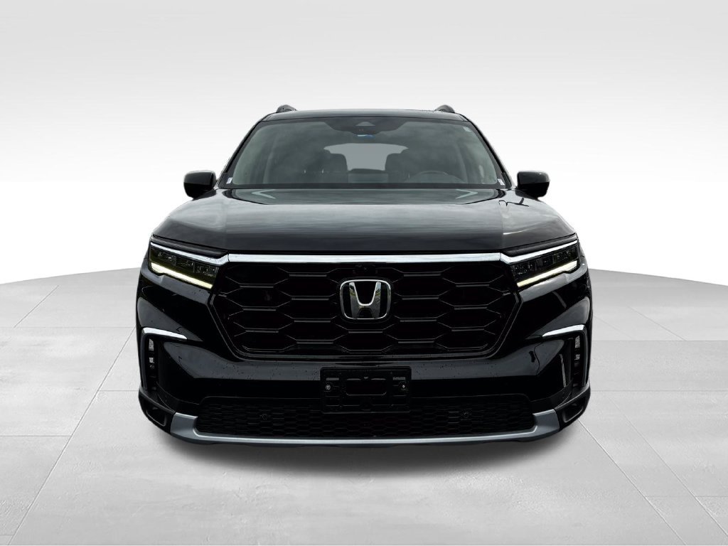 Used 2023 Black Honda Elite image 6