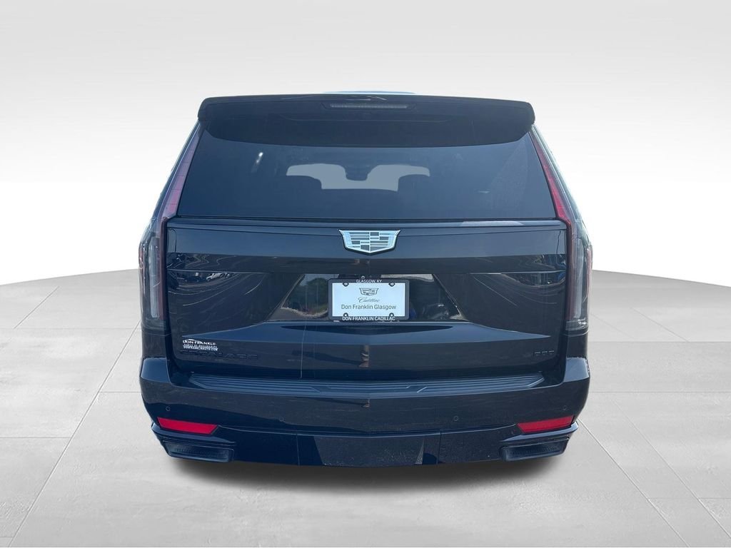 Used 2022 Black Cadillac Sport Platinum image 4