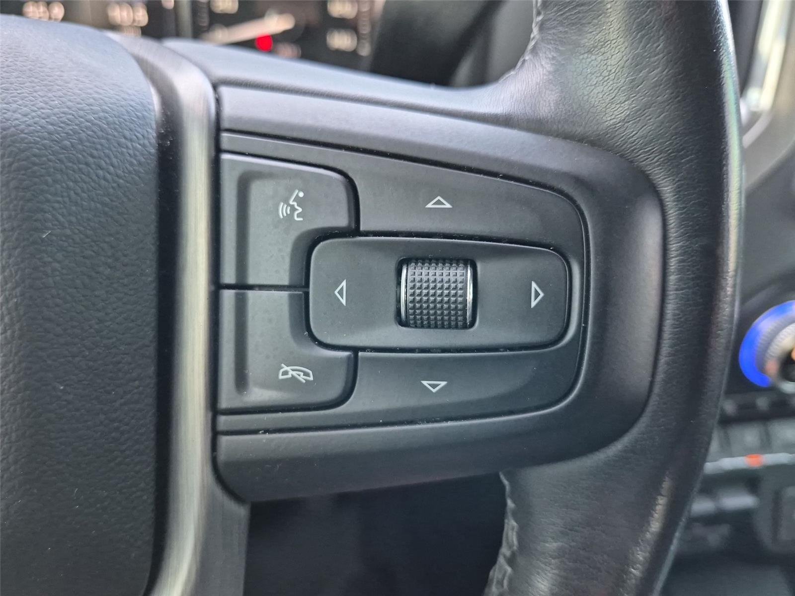 Used 2021 Ebony Twilight Metallic GMC Denali image 21