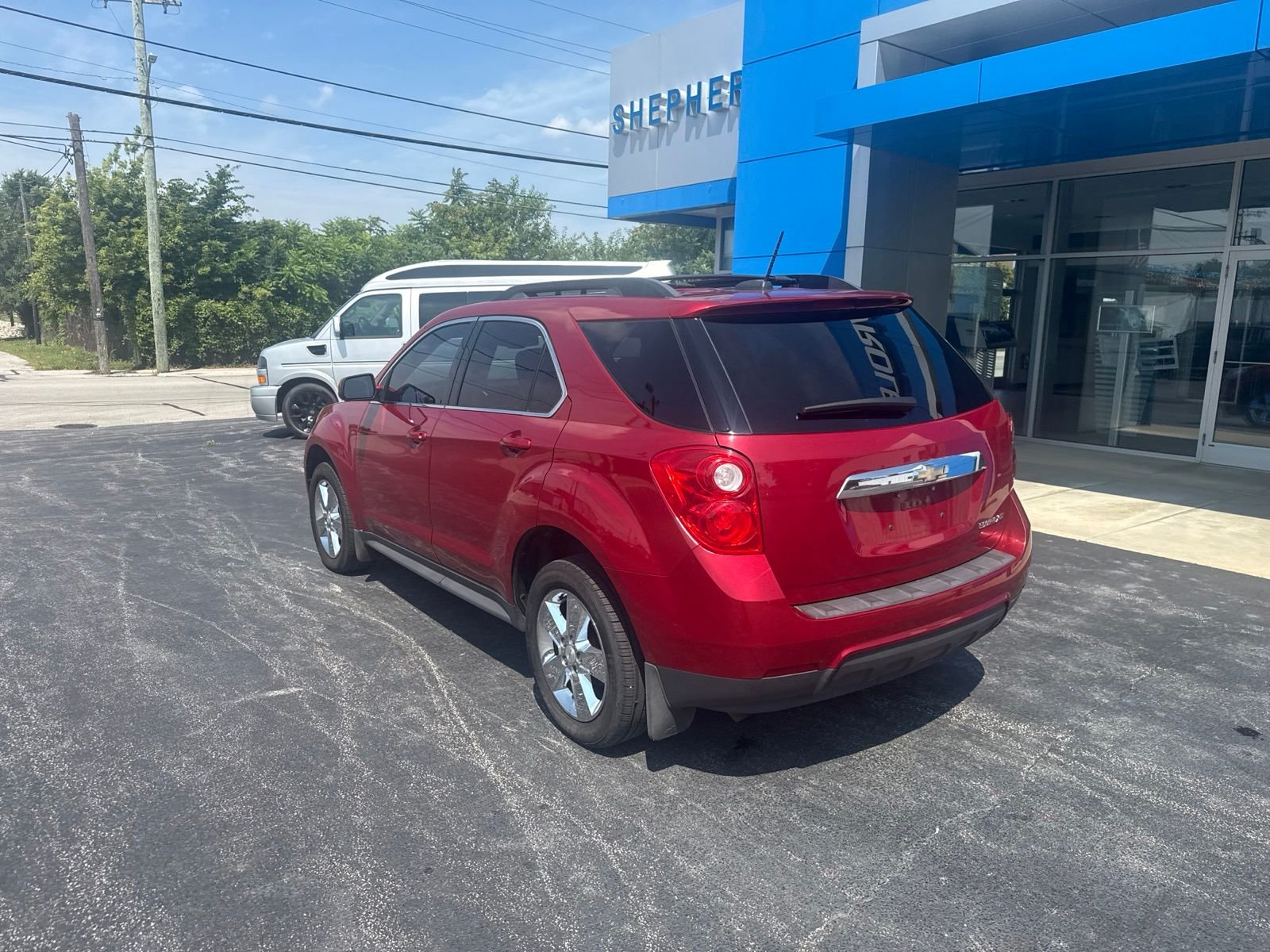 Used 2015 Red Chevrolet LT image 6