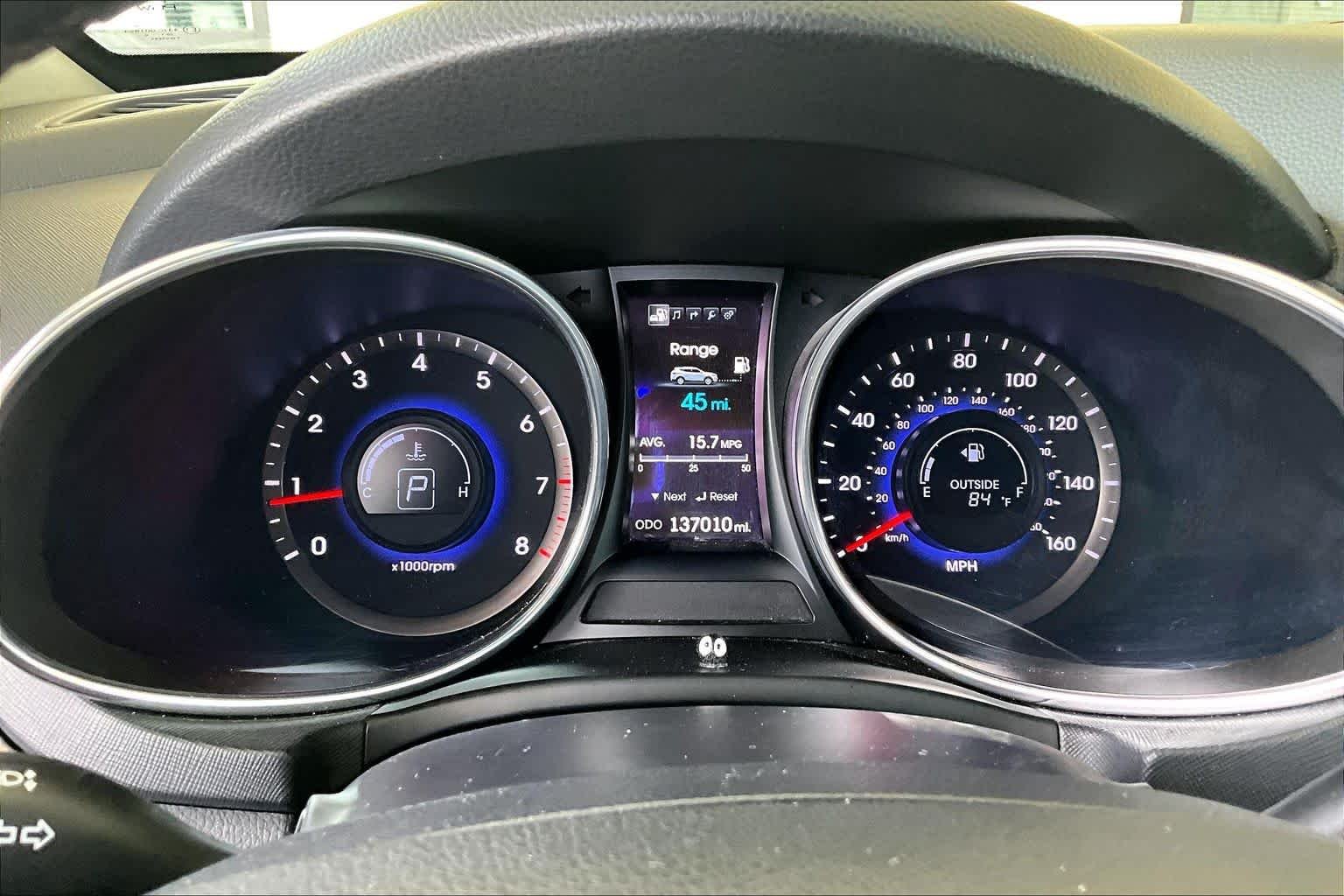 Used 2014 Frost White Pearl Hyundai  image 25