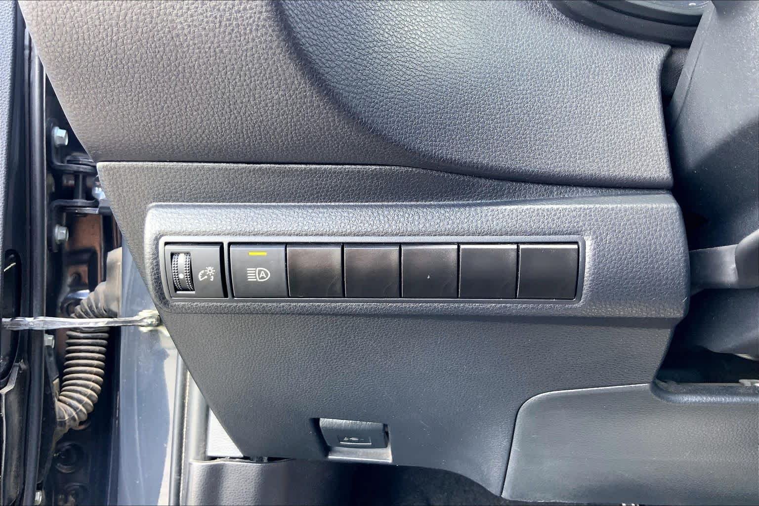 Used 2024 Underground Toyota LE image 33