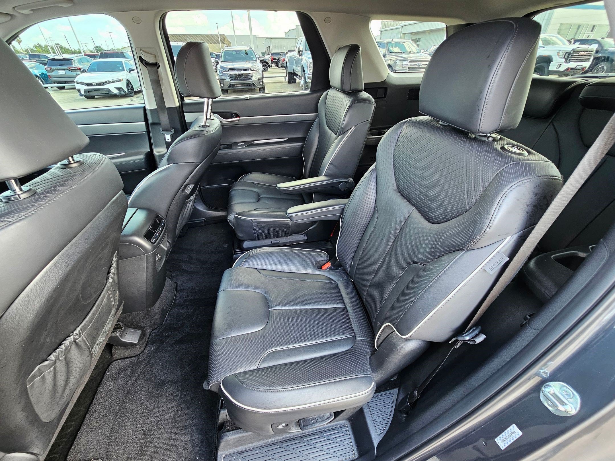 Used 2024 Steel / Graphite Hyundai XRT image 24