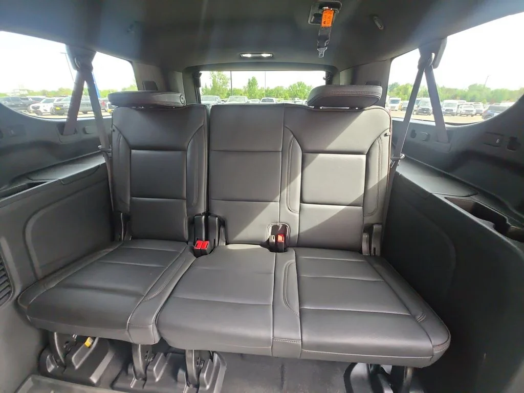 Used 2024 Black Chevrolet High Country image 15
