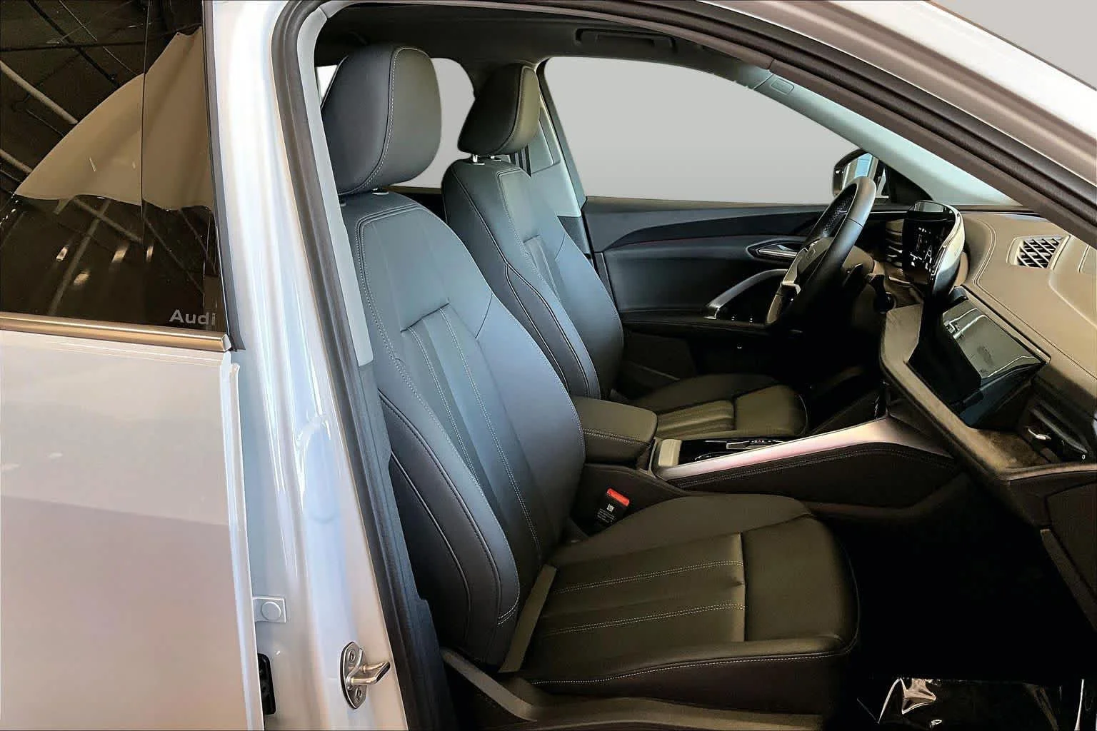 Certified Used 2025 Glacier White Metallic Audi Premium image 9