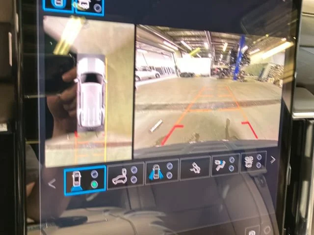 2026 GMC Yukon Denali - Photo 22