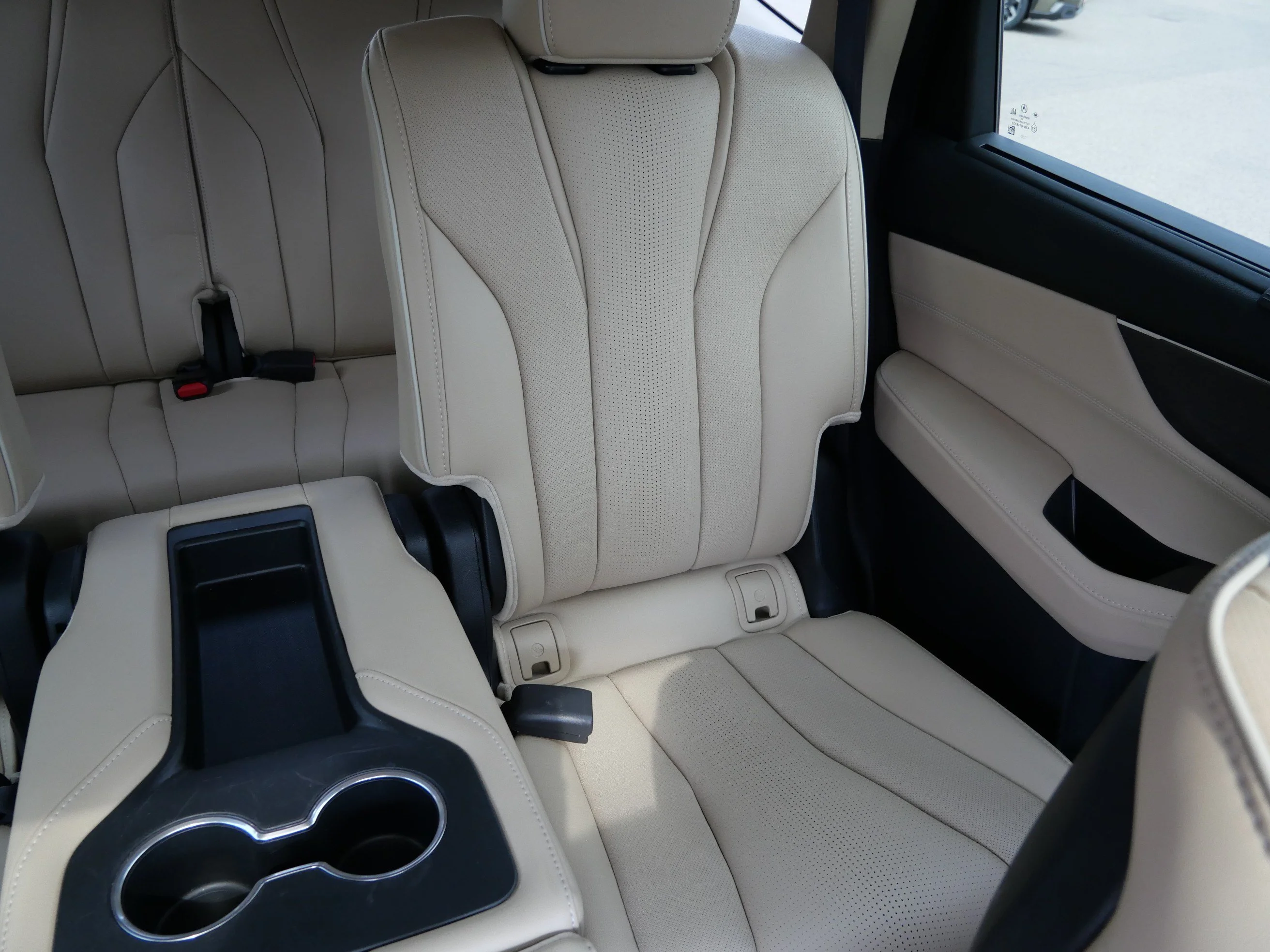 Used 2022 Platinum White Pearl Acura w/Advance Package image 14