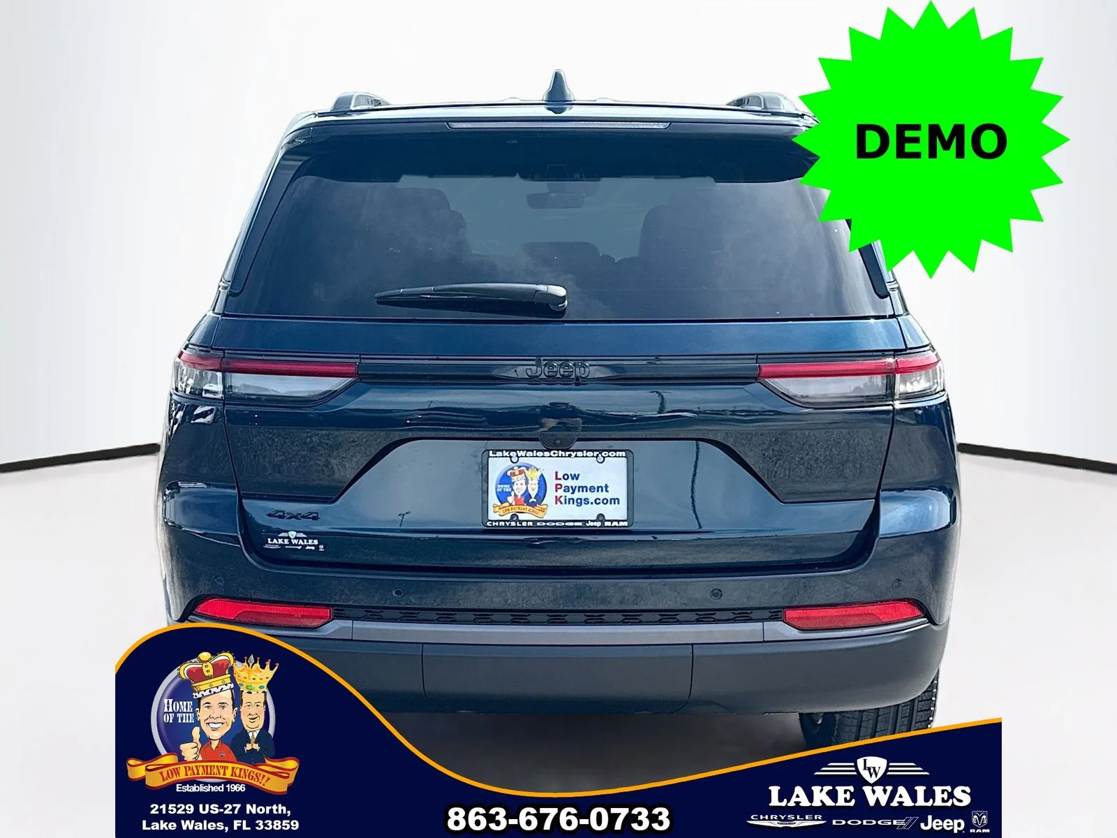 New 2026 Fathom Blue Pearl-Coat Exterior Paint Jeep Limited image 5