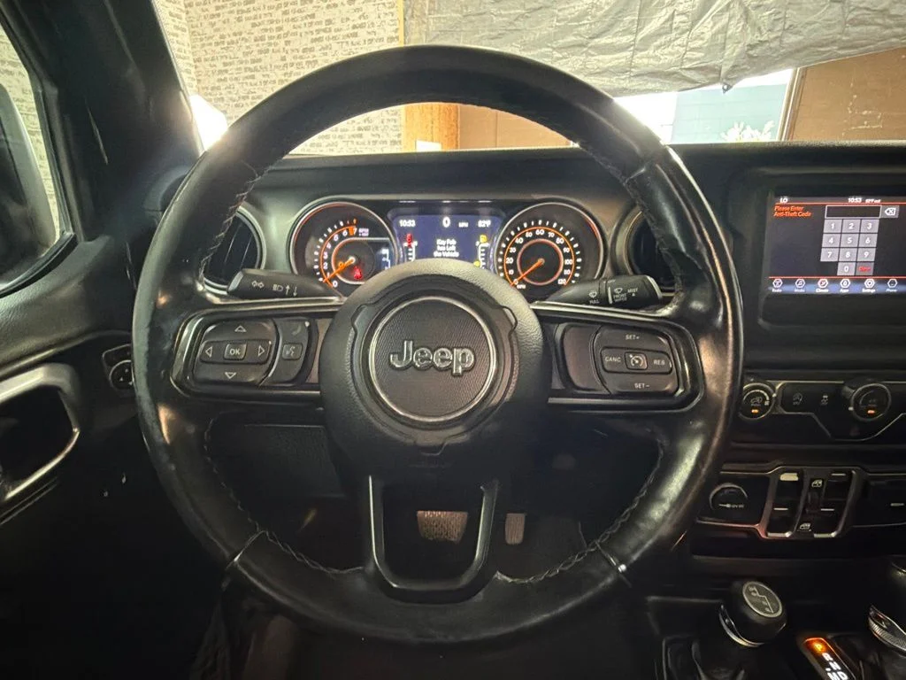 Used 2020 Black Clearcoat Jeep Sport image 15