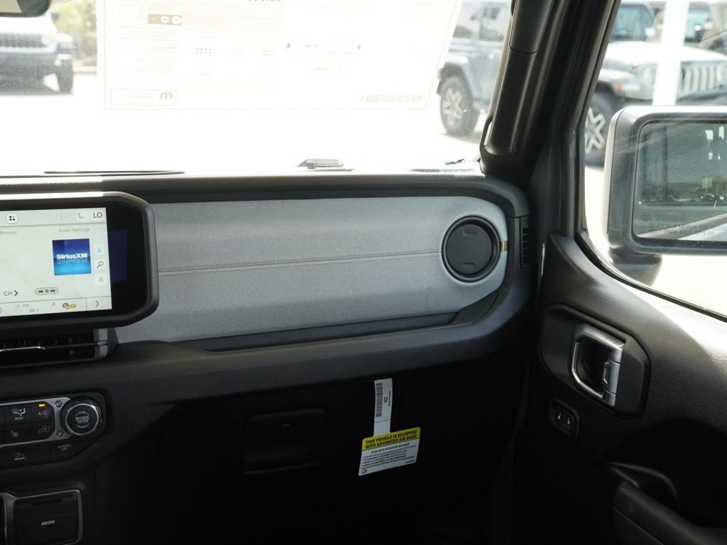 New 2026 Anvil Clear-Coat Exterior Paint Jeep Sport S Dark Sky Appearance image 26