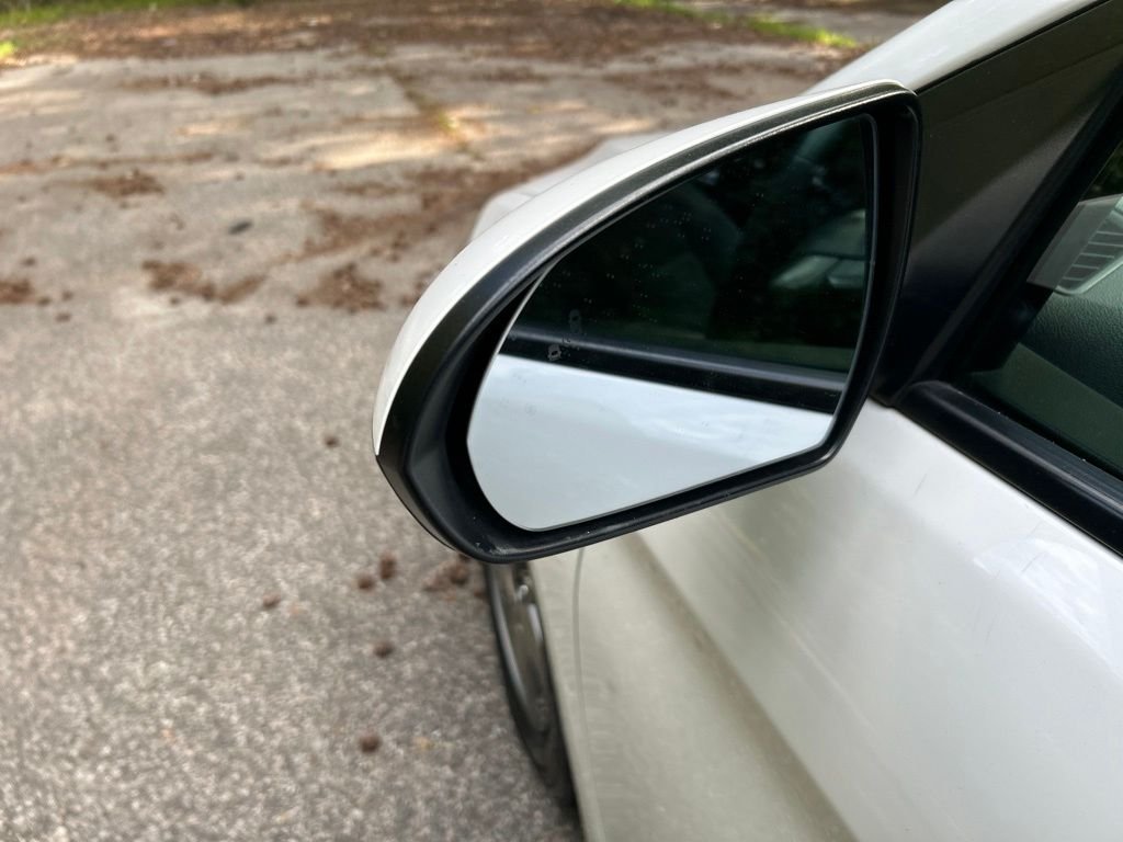 2017 Hyundai Elantra Eco - Photo 12
