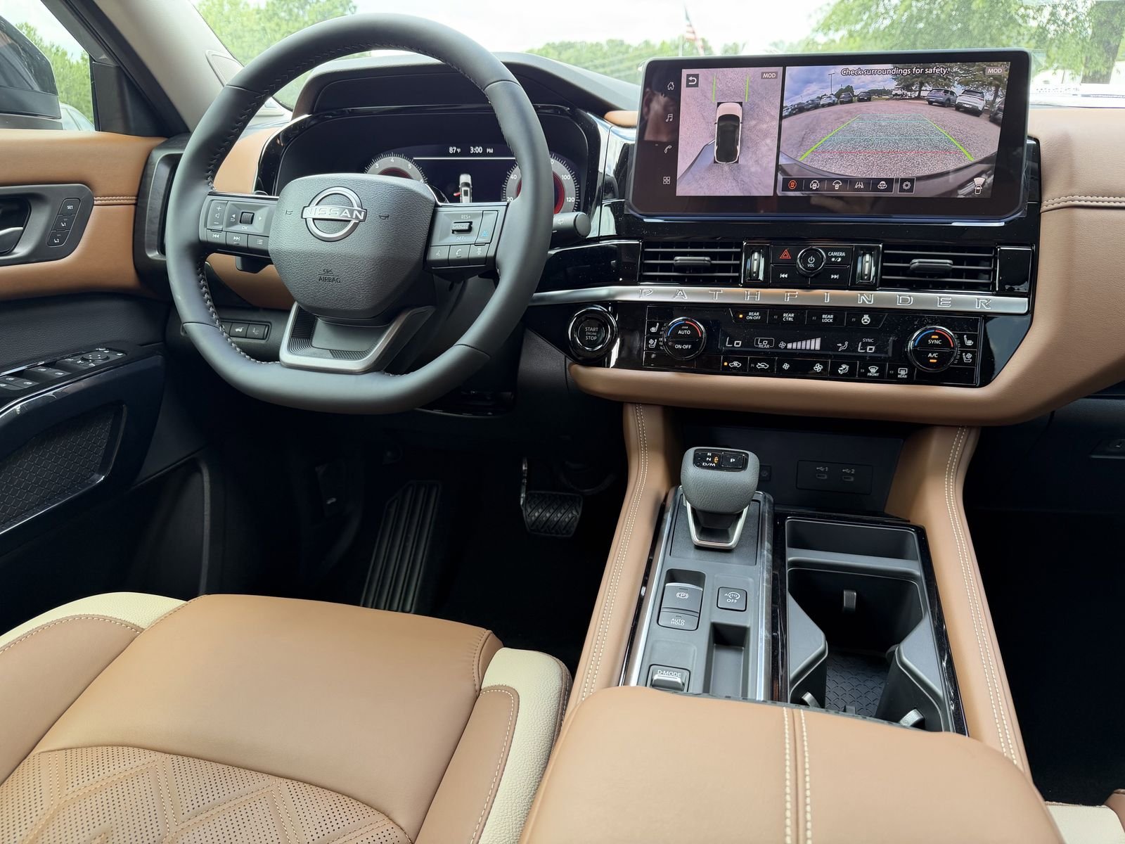New 2026 Gray Nissan Platinum image 3