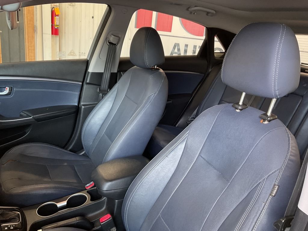 Used 2013 Gray Hyundai Base w/Blue image 14