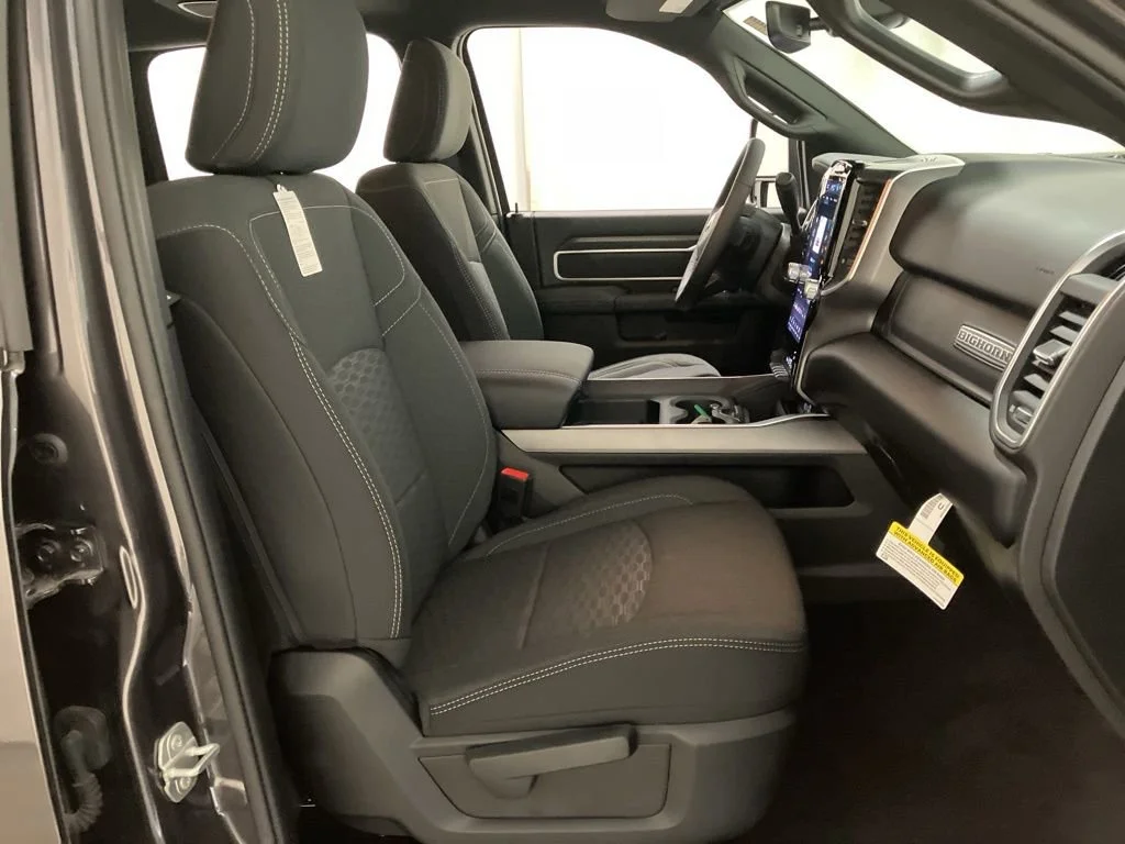 2025 RAM 2500 Big Horn - Photo 16