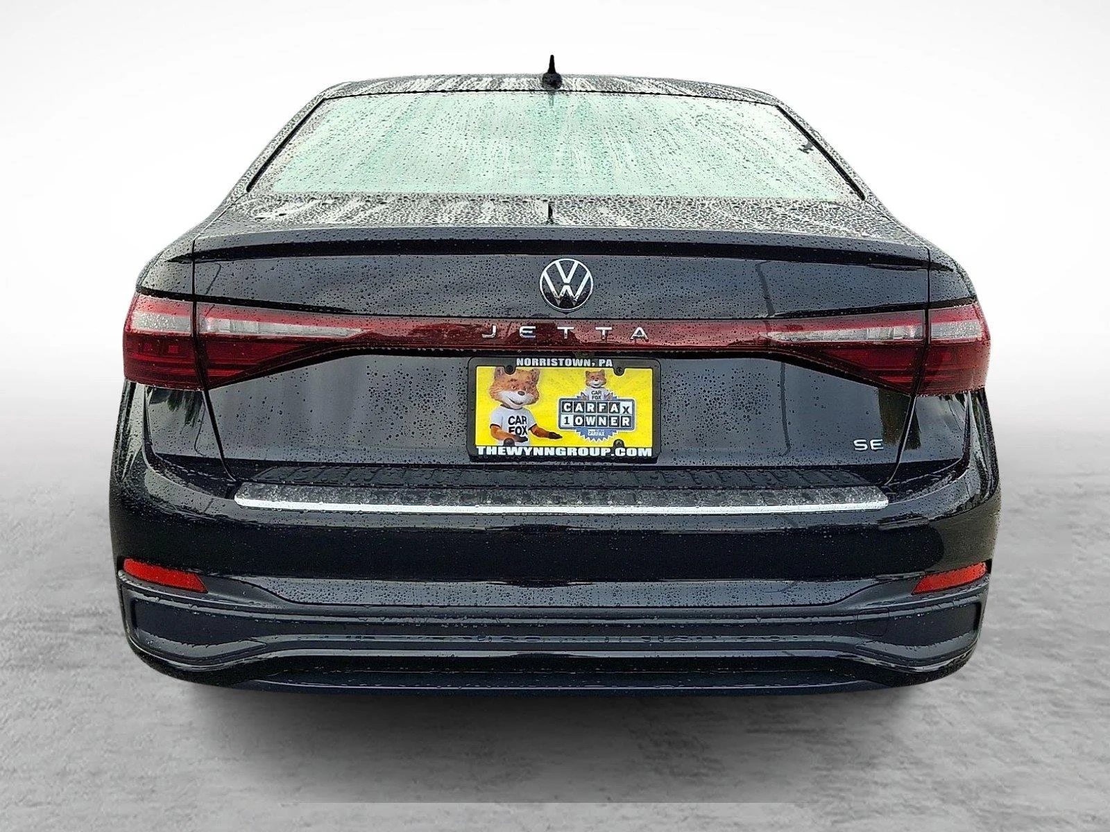 Used 2026  Volkswagen SE image 5