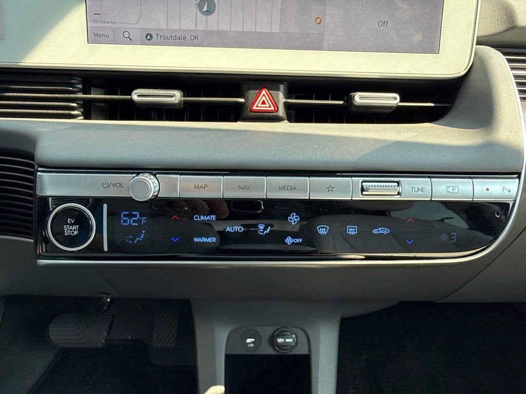 Used 2023 Cyber Gray Hyundai SEL image 15