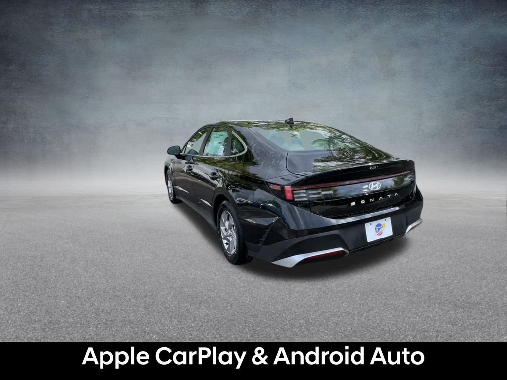 Certified Used 2026 Abyss Black Hyundai SE image 19