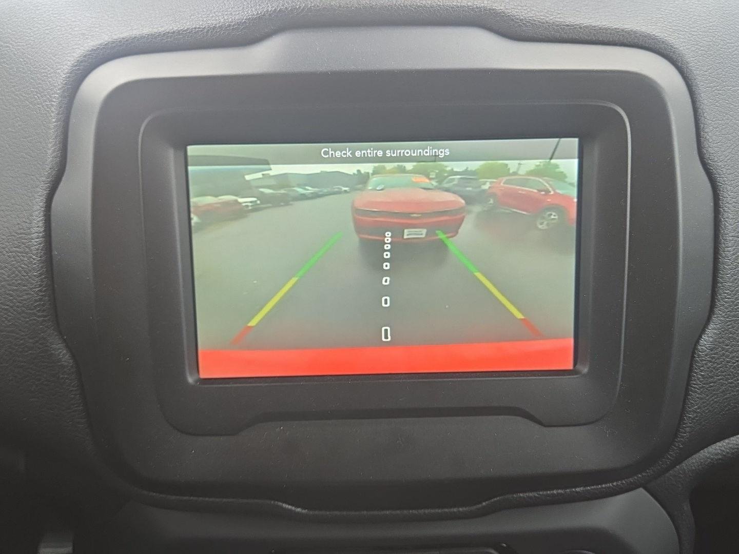 Used 2020 Colorado Red Clearcoat Jeep Latitude image 5