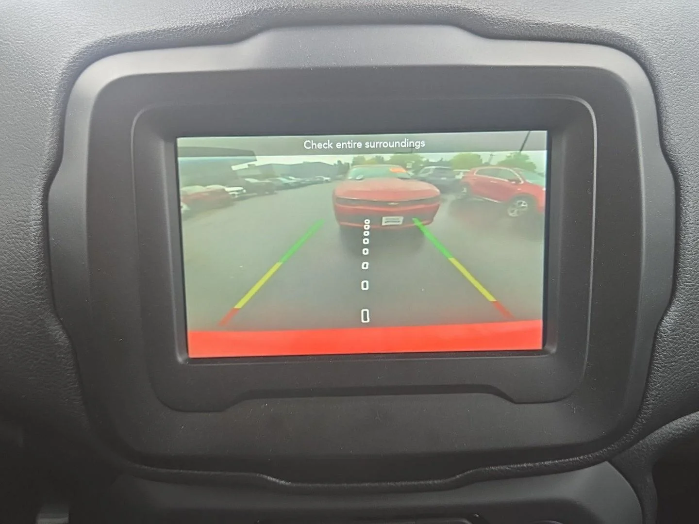 Used 2020 Colorado Red Clearcoat Jeep Latitude image 5