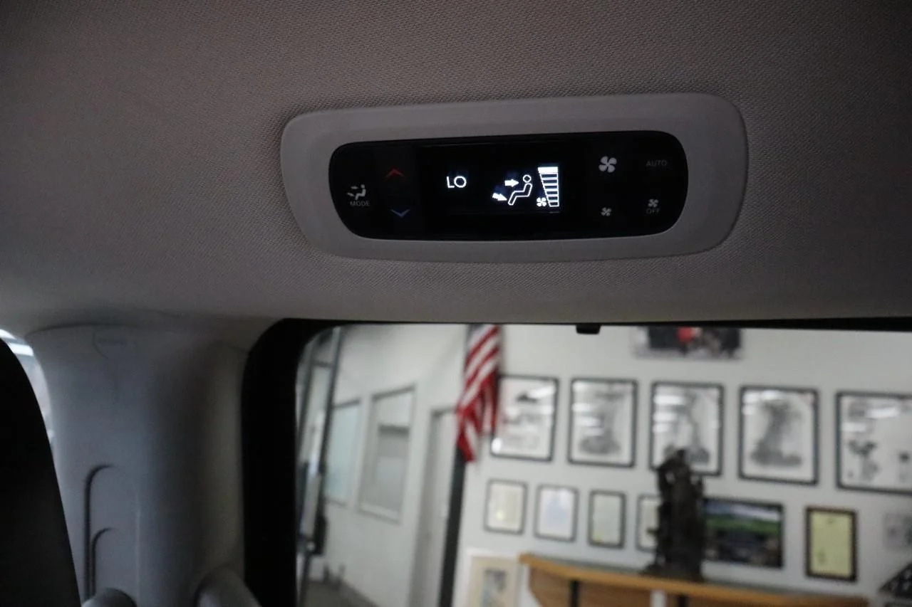 Used 2023 Brilliant Black Crystal Pearl Coat Chrysler Touring L image 22