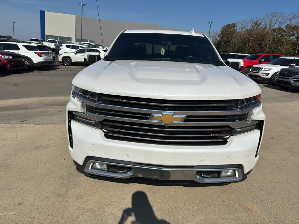 Certified 2022 Chevrolet Silverado 1500 Limited High Country with VIN 1GCUYHEL3NZ145631 for sale in Little Rock