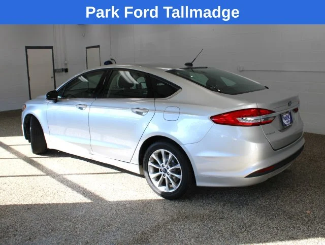 Used 2017 Ford Fusion SE with VIN 3FA6P0H74HR394790 for sale in Tallmadge, OH