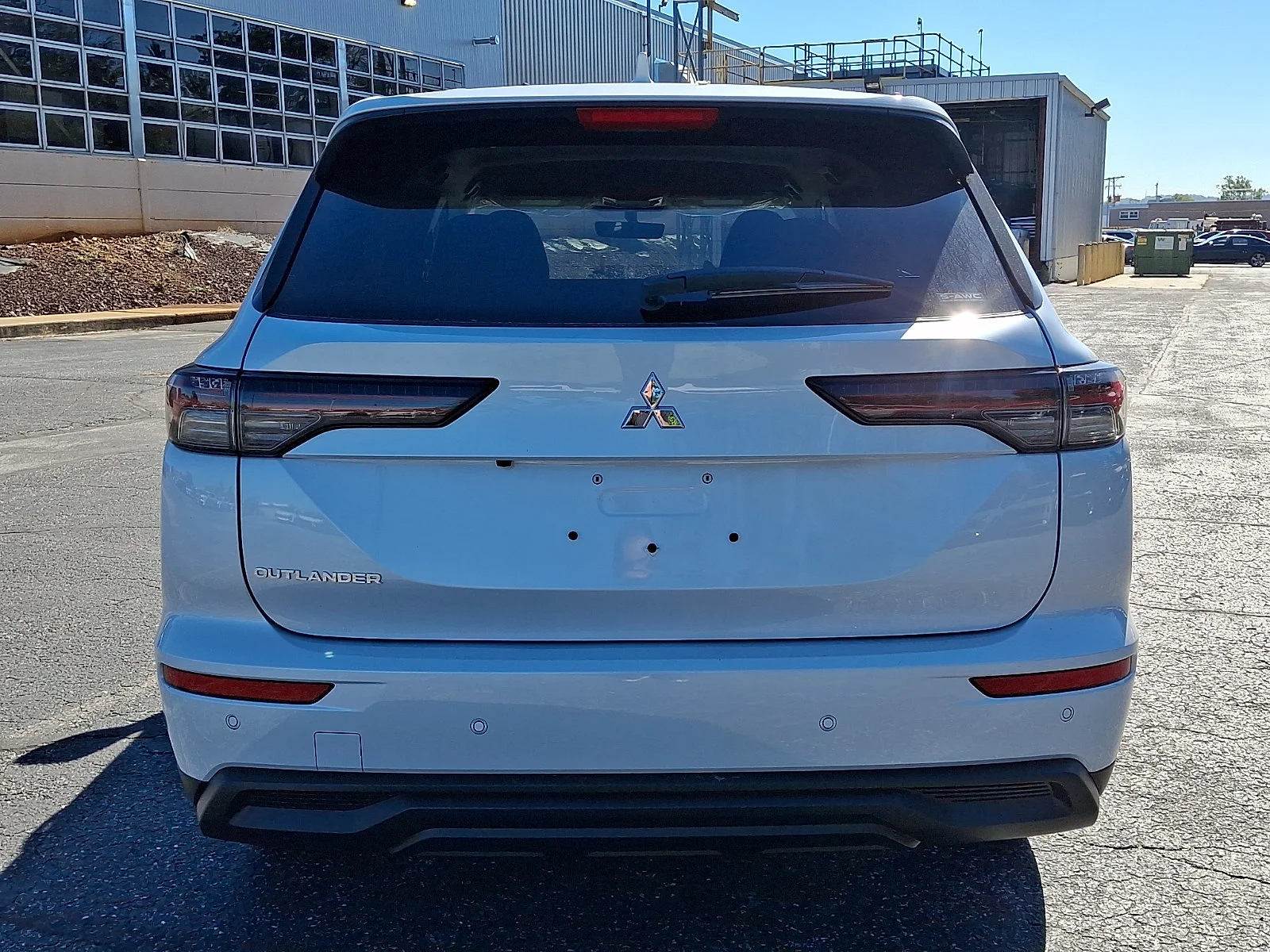 New 2026 White Mitsubishi ES image 7