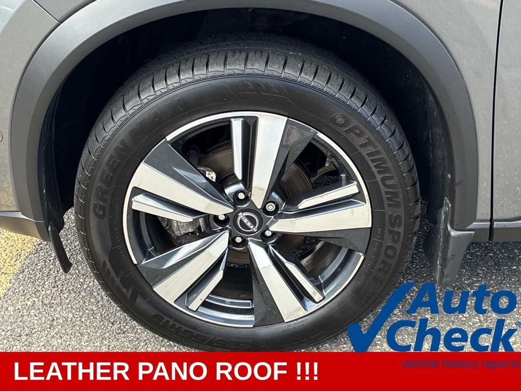 Used 2023 Gray Nissan SL image 20