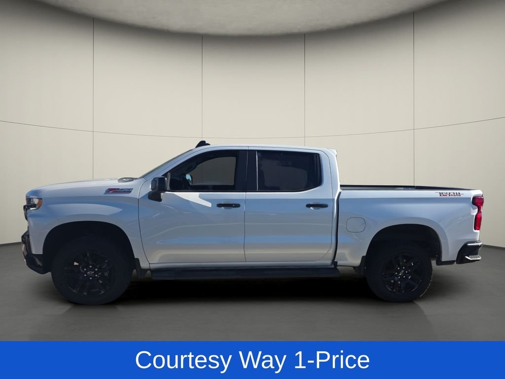 Used 2021 Beige Chevrolet LT Trail Boss image 5