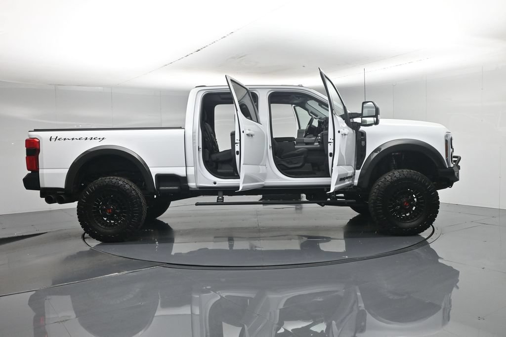 New 2026 Oxford White Ford Lariat image 6