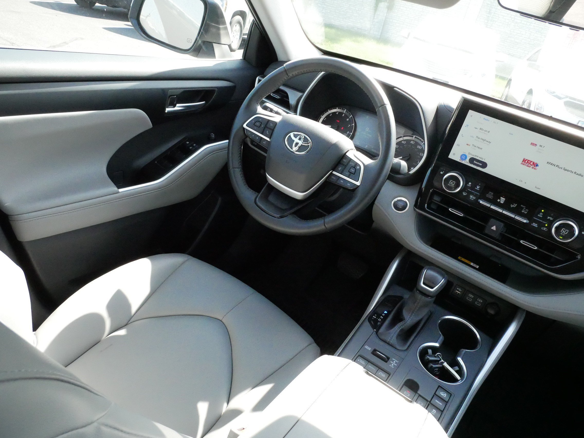Certified Used 2025 CELESTIAL SILVER Toyota XLE image 9