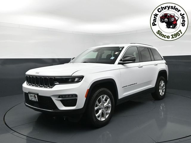 Used 2024 Jeep Grand Cherokee Limited with VIN 1C4RJHBG7R8928092 for sale in Burnsville, Minnesota